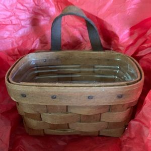 Longaberger- Small key basket. Cute, can hang up!